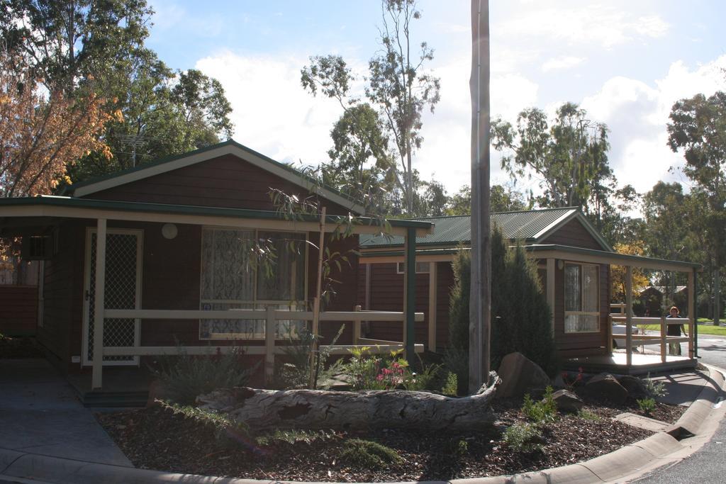 Lake Fyans Holiday Park Номер фото